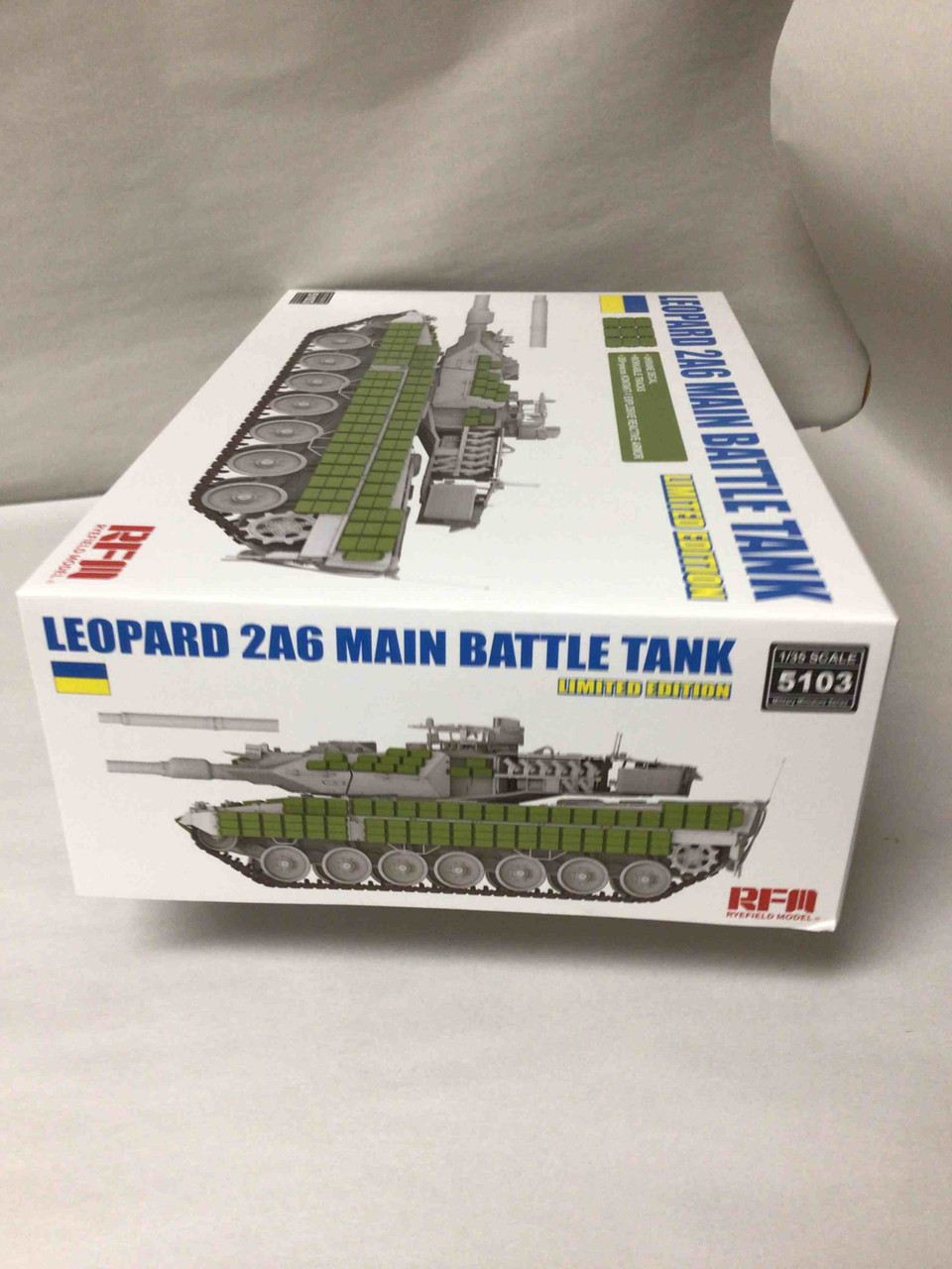 Rye Field Model 1/35 Leopard 2A6 Ukrainian Armed Forces Kontakt-1