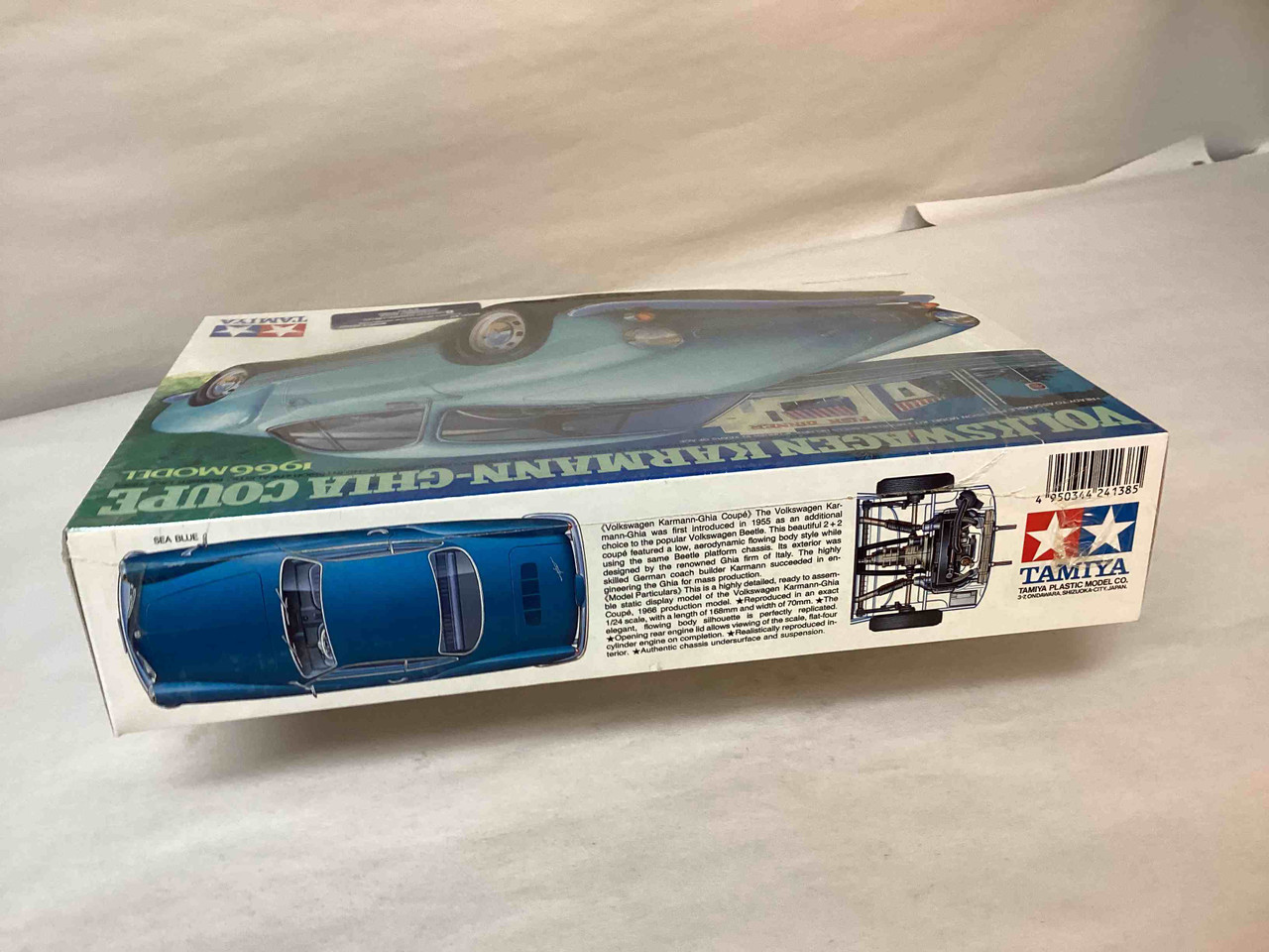 Tamiya 24138 1/24 Volkswagen Karmann-Ghia Coupe 1966 | Preowned