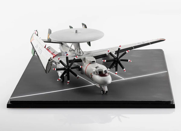 HEL82300 - Heller 1/72 E-2C Hawkeye - Wheels & Wings Hobbies