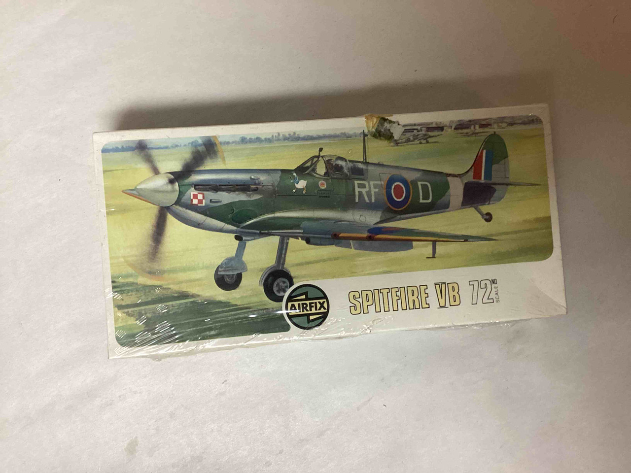 02046-2 - Airfix 1/72 Spitfire VB - Preowned | Wheels & Wings Hobbies