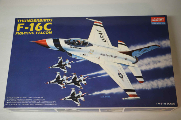 ACA1695 - Academy - 1/48 Thunderbirds F-16C  Fighting Falcon  "