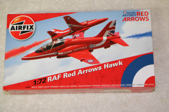 AIR02005C - Airfix - 1/72 Red Arrows Hawk 2015