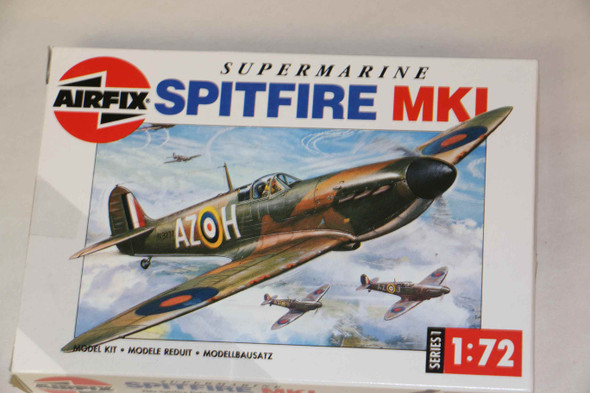 AIR01071 - Airfix - 1/72 Supermarine Spitfire Mk.Ia (Discontinued)