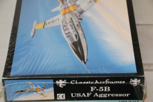 CLA4147 - Classic Airframes - 1/48 TA-4J Aggressor