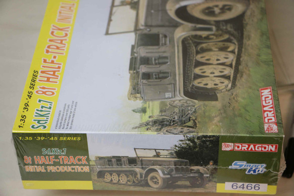 DRA6466 - Dragon - 1/35 Sd.Kfz.7 8-ton Halftrack