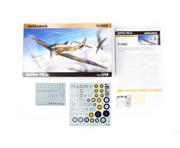EDU82151 - Eduard 1/48 Spitfire Mk.Ia ProfiPACK
