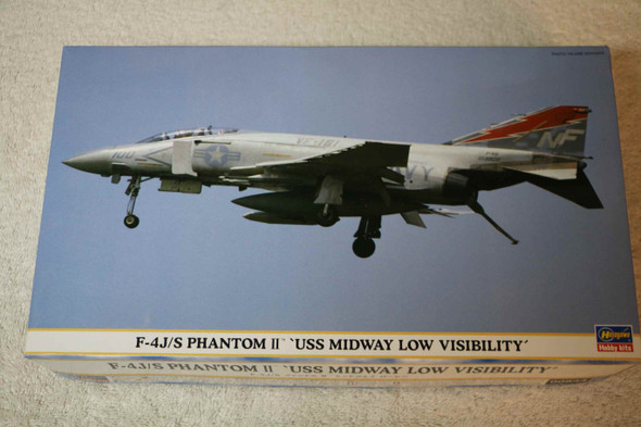 HAS00834 - Hasegawa - 1/72 F-4J/S Phantom II 'USS Midway Low Visibility
