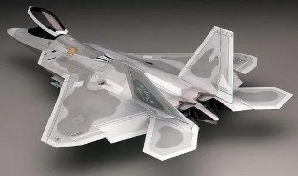 HAS07245 - Hasegawa - 1/48 F-22 Raptor