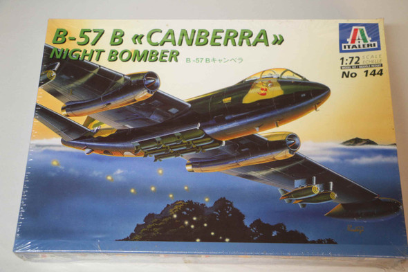 ITA144 -Italeri 1/72 B-57 B Canberra Night Bomber (Discontinued)
