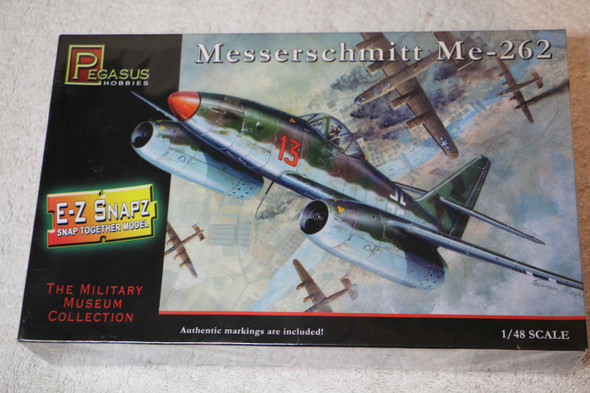 PMA8415 - Pegasus - 1/48 Messerschmitt Me 262 (E-Z Snapz)