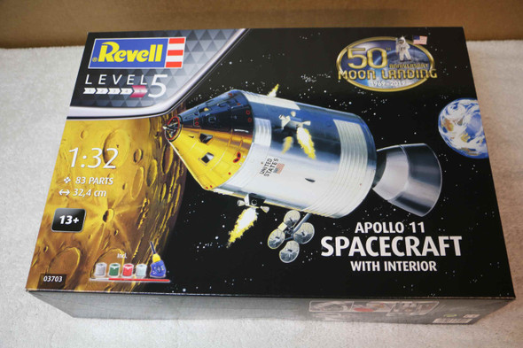 RAG03703 - Revell - 1/32 Apollo 11 Spacecraft with interior 50th Anniversary Moon Landing (Discontinued)