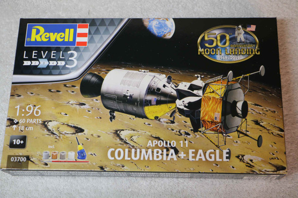 RAG03700 - Revell - 1/96 Apollo 11 Columbia & Eagle (Discontinued)