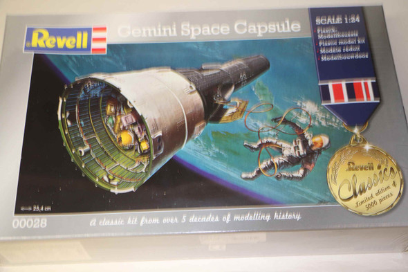 RAG00028 - Revell - 1/24 Gemini Space Capsule (Discontinued)