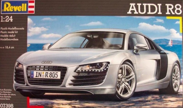 RAG07398 - Revell - 1/24 Audi R8 (Discontinued)