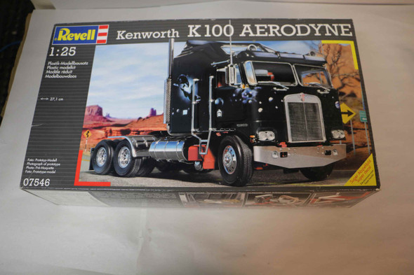 RAG07546 - Revell - 1/25 Kenworth K100 Aerodyne (Discontinued)