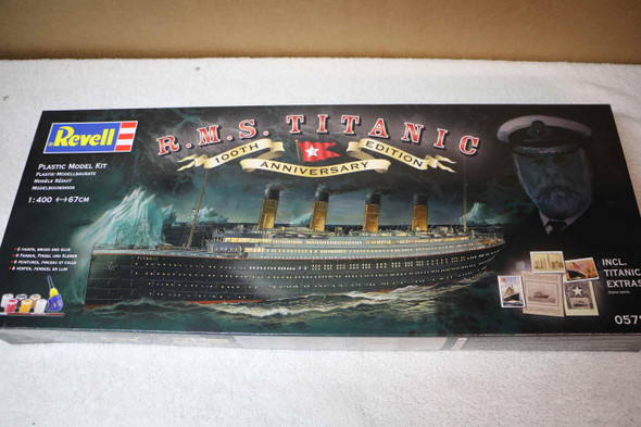 RAG05715 - Revell - 1/400 RMS Titanic Anniversary Edition