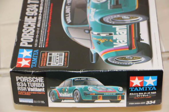 TAM12056 - Tamiya - 1/12 Porsche 934 Vaillant