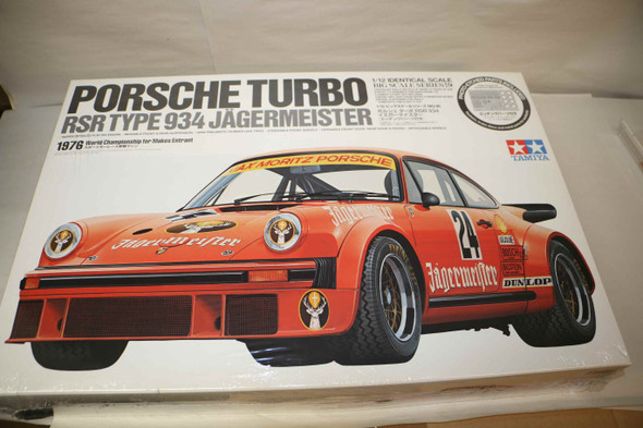 TAM12056 - Tamiya - 1/12 Porsche 934 Vaillant