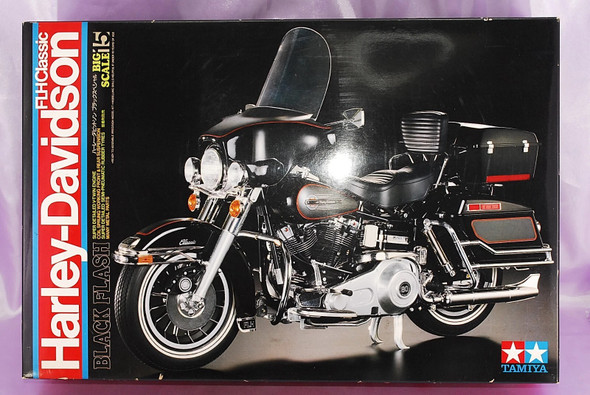 TAM16007 - Tamiya - 1/6 Harley Davidson Black Flash (Discontinued)