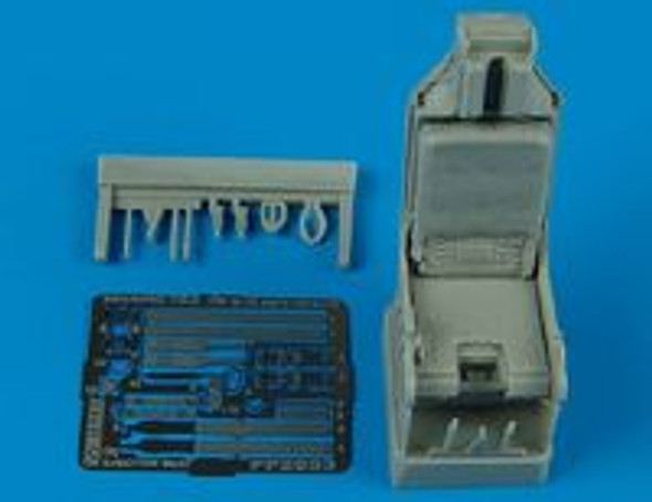 ARS2053 - AIRES Model Hobby Seat: 1/48 ESCAPAC for A-7 Corsair