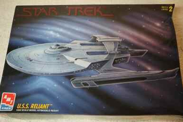 AMT8766 - AMT 1/650 Star Trek USS Reliant