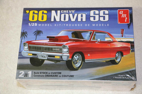 AMT1198 - AMT 1/25 1966 Chevy Nova SS