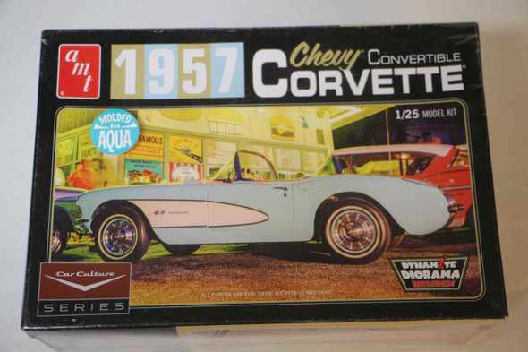 AMT1016 - AMT 1/25 1957 Corvette Convertible (Discontinued)