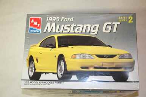 AMT6200 - AMT 1/25 1995 Ford Mustang GT