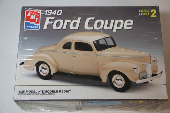 AMT8056 - AMT 40 Ford Coupe
