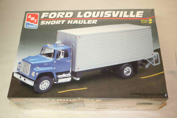 AMT6460 - AMT 1/25 Ford Louisville (Discontinued)