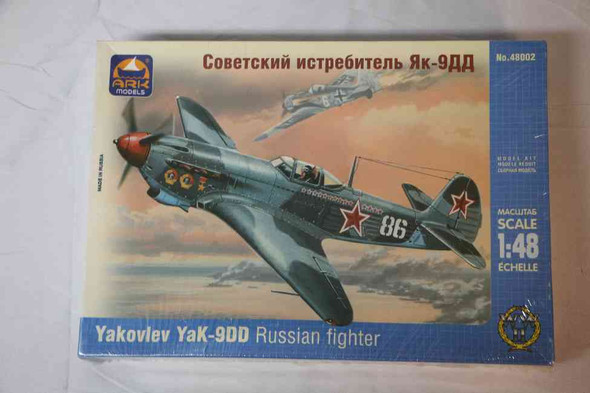 ARK48002 - ARK Models 1/48 Yak-9DD Russian Fighter