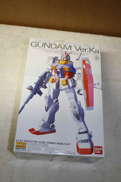 BAN0114215 - Bandai 1/100 MG RX-78-2 Gundam Ver.Ka
