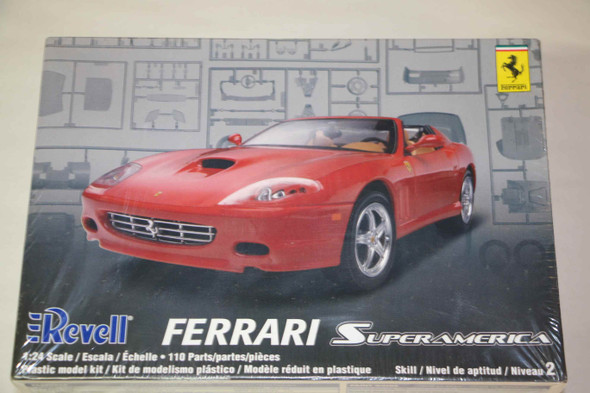 RMX2034 - Revell 1/24 Ferrari Superamerica