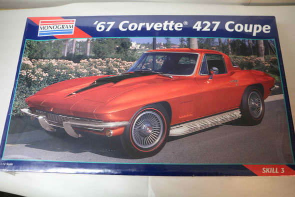 RMX2801 - Revell 1/12 67 Corvette 427 Coupe  3n1