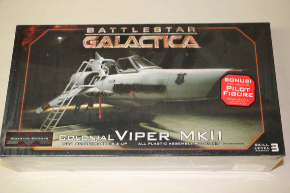 MOE912 - Moebius Models 1/32 Battle Galactica Colonial Viper Mk.II