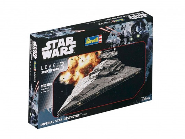 RAG03609 - Revell 1/12300 Star Destroyer (Discontinued)