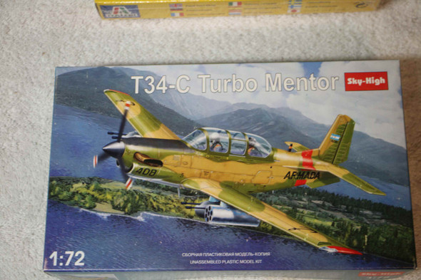 SKH7225 - Sky-High 1/72 T34-C Turbo Mentor