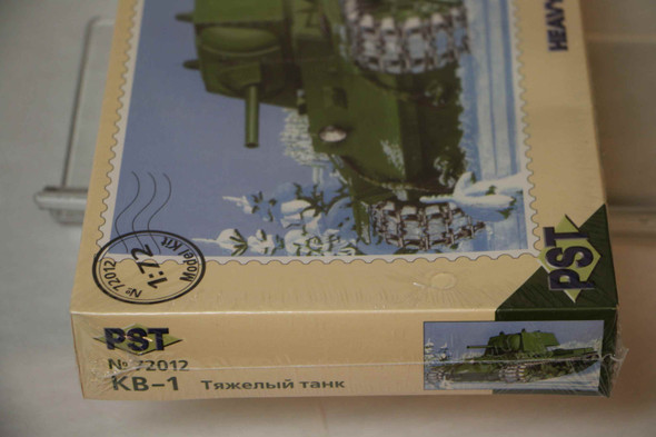 PST72012 - PST 1/72 KV-1
