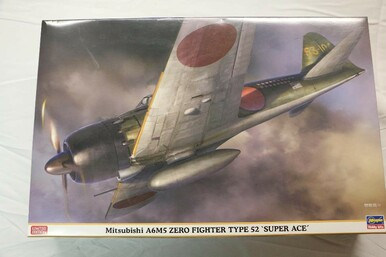 HAS08245 - Hasegawa 1/32 Mitsubishi A6M5 Zero Fighter Type 52 'Super Ace' - WWWEB10101077