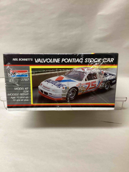 MON2787 - Monogram 1/24 Valvoline Pontiac Stock Car - WWWEB10101435