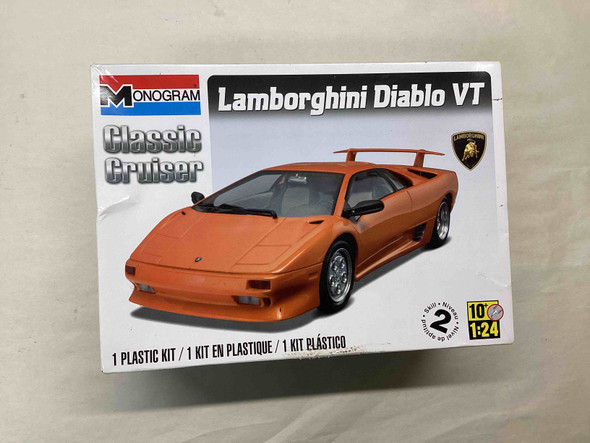 MON85-0889 - Monogram 1/24 Lamborghini Diablo VT - WWWEB10101471