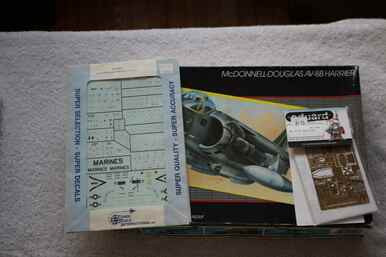 MON5448 - Monogram 1/48 Mcdonnell-Douglas AV-8B Harrier - WWWEB10101734