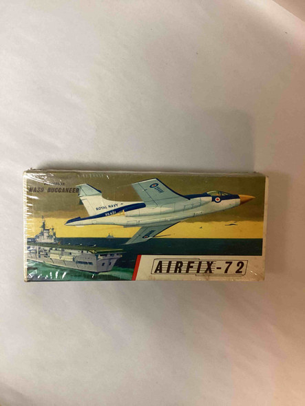 AIR384 - Airfix 1/72 Blackburn NA.39 Buccaneer - WWWEB10102065