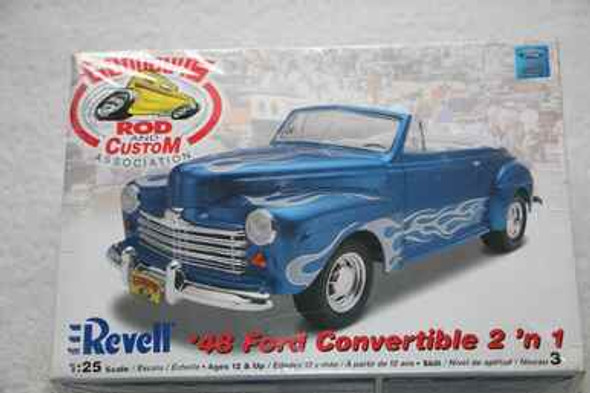 RMX85-2047 - Revell 1/25 1948 Ford Convertible 2'n 1 Goodguys Rod & Custom Series - WWWEB10102378