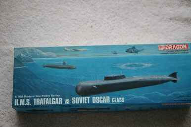 DRA7004 - Dragon 1/700 H.M.S. Trafalgar vs Soviet Oscar Modern Sea Power Series - WWWEB10102470