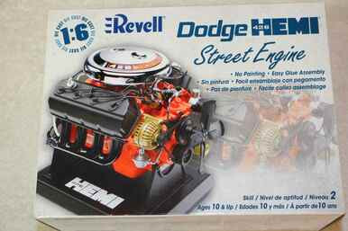 RMX1564 - Revell 1/6 Dodge 426 Street Hemi - WWWEB10104740