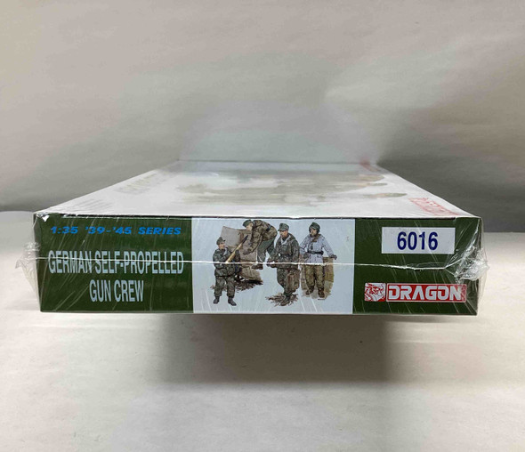 DRA6016 - Dragon 1/35 German Self-Propelled Gun Crew - WWWEB10104791