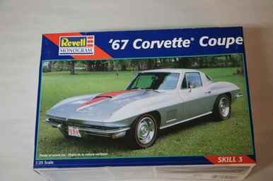 MON2801 - Monogram 1/12 '67 Corvette 427 Coupe - Wheels & Wings