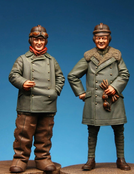 MCRMC32016 - Model Cellar 1/32 WWI German 2 Seater Crew