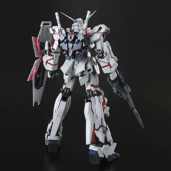 BAN5061608 - Bandai MG 1/100 RX-0 Unicorn Gundam (Special Edition)